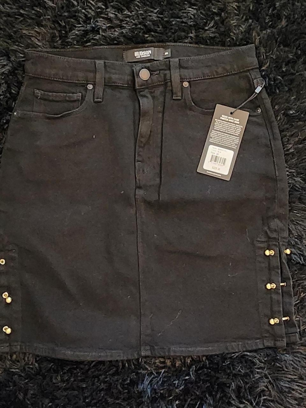 NWT Hudson black Lulu denim skirt size 26. gold hardware on both sides of skirt.